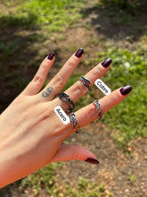Cargar imagen en el visor de la galería, Anillos de Duki
