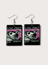 Cargar imagen en el visor de la galería, Aros Live Fast, Eat Trash
