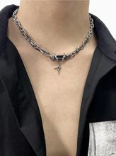 Cargar imagen en el visor de la galería, Collar Black
