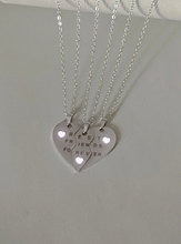 Cargar imagen en el visor de la galería, Collares Triple "BFF"

