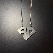 Cargar imagen en el visor de la galería, Collares Trap
