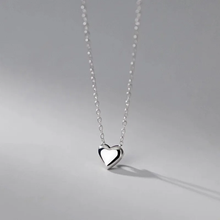 Cargar imagen en el visor de la galería, Collar de corazón
