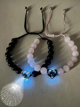 Cargar imagen en el visor de la galería, Pulseras Love
