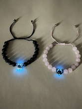 Cargar imagen en el visor de la galería, Pulseras Love
