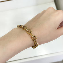 Cargar imagen en el visor de la galería, Pulseras de Cadenas
